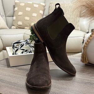 Rockport Dark Brown Suede Chelsea Boots